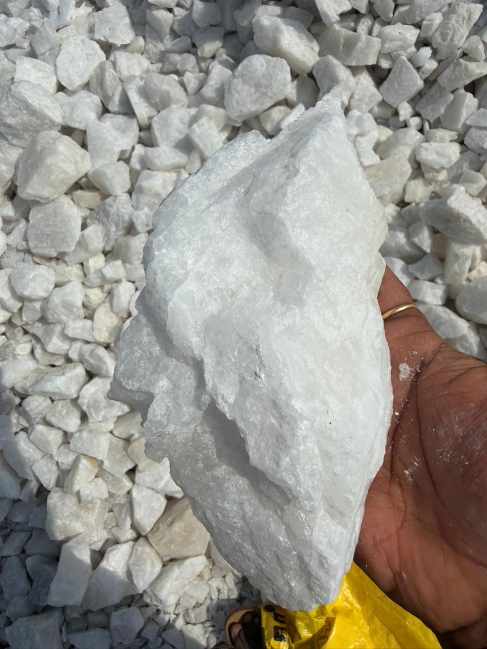 High-purity quartz crystal — translucent, low-iron feedstock for semiconductor and solar-grade silica